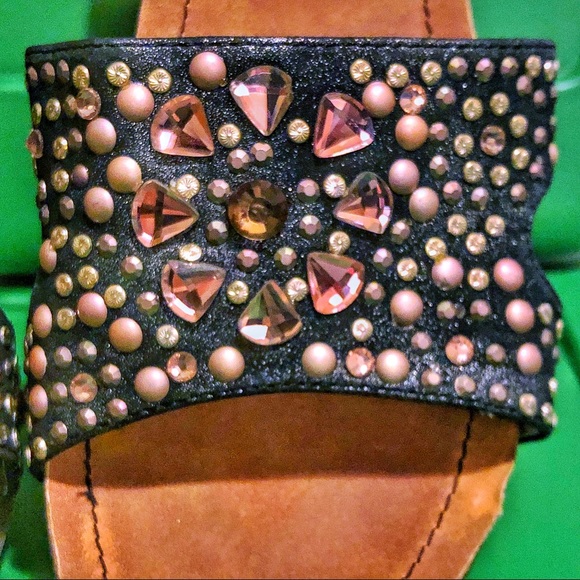 Monroe & Main women’s slip on mule sandals 8.5 - Picture 3 of 4